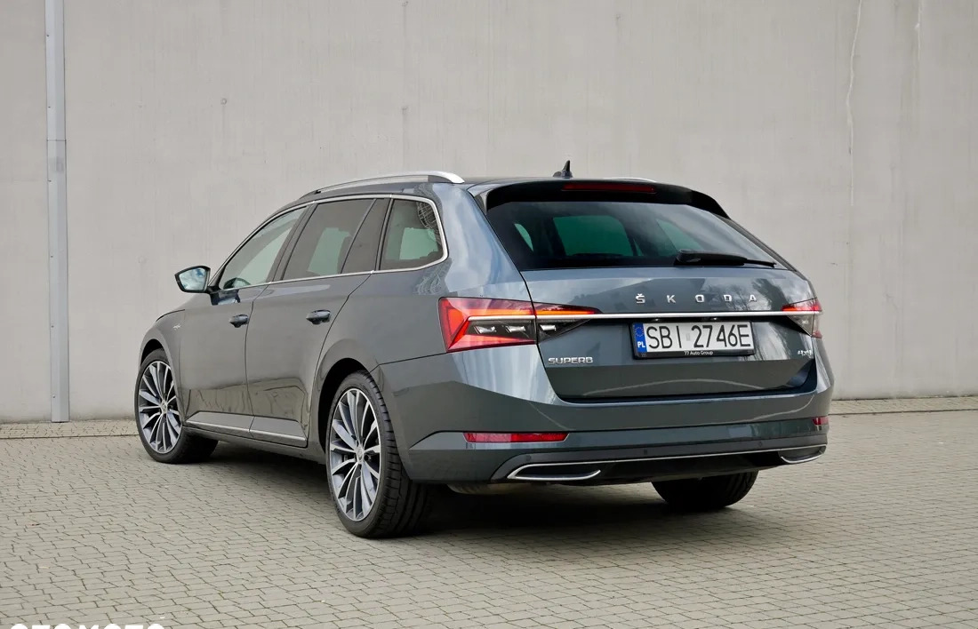 Skoda Superb cena 164900 przebieg: 80595, rok produkcji 2021 z Kraków małe 667